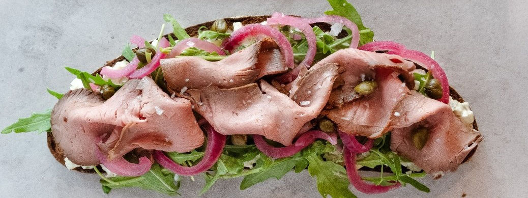Roastbeef auf Dinkel-Sauerteigbrot