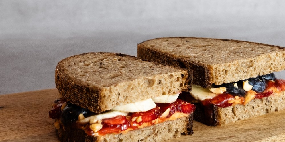 Süß – belegte Dinkel-Sauerteigbrote